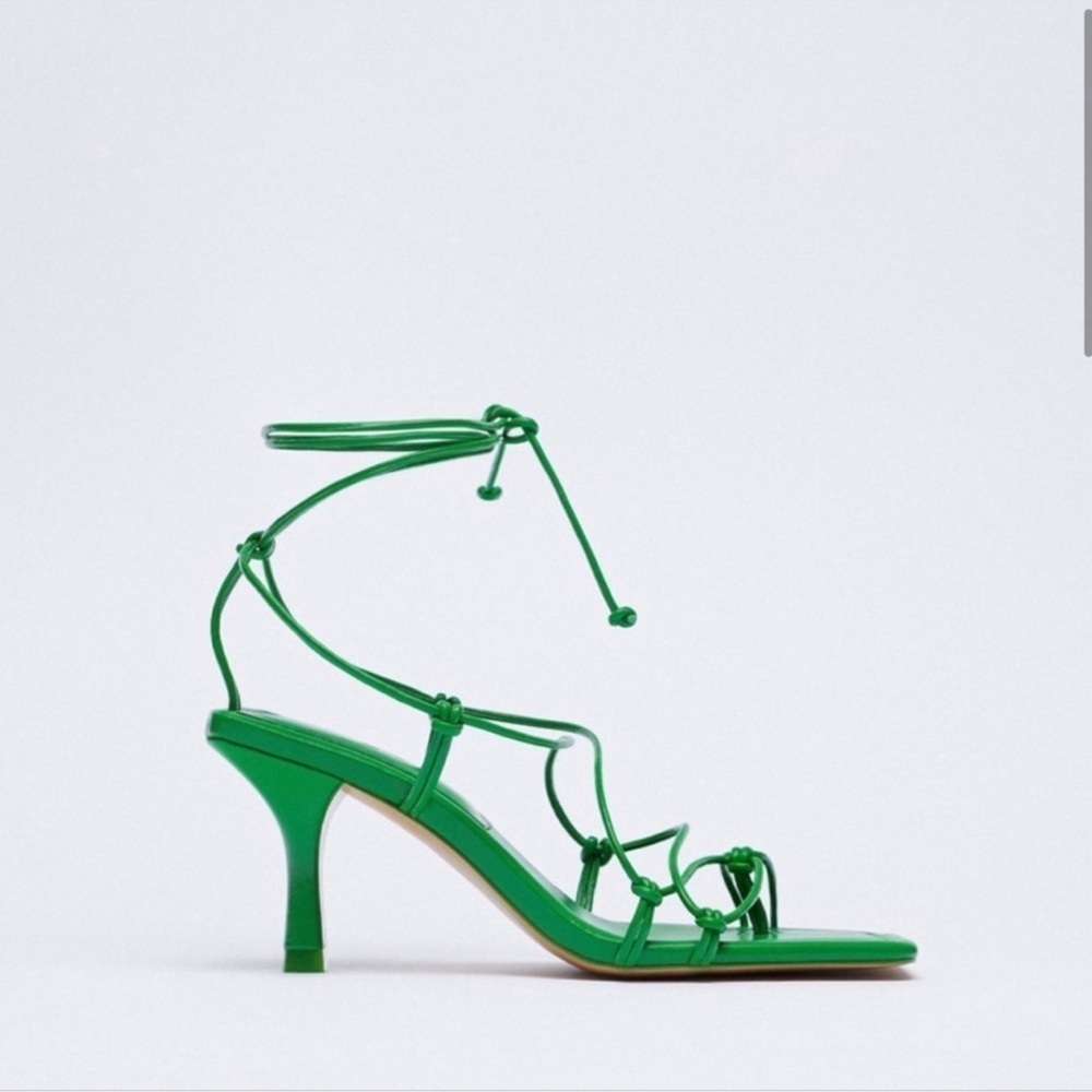 ZARA GREEN STRAP HEELED SANDALS SZ. 37